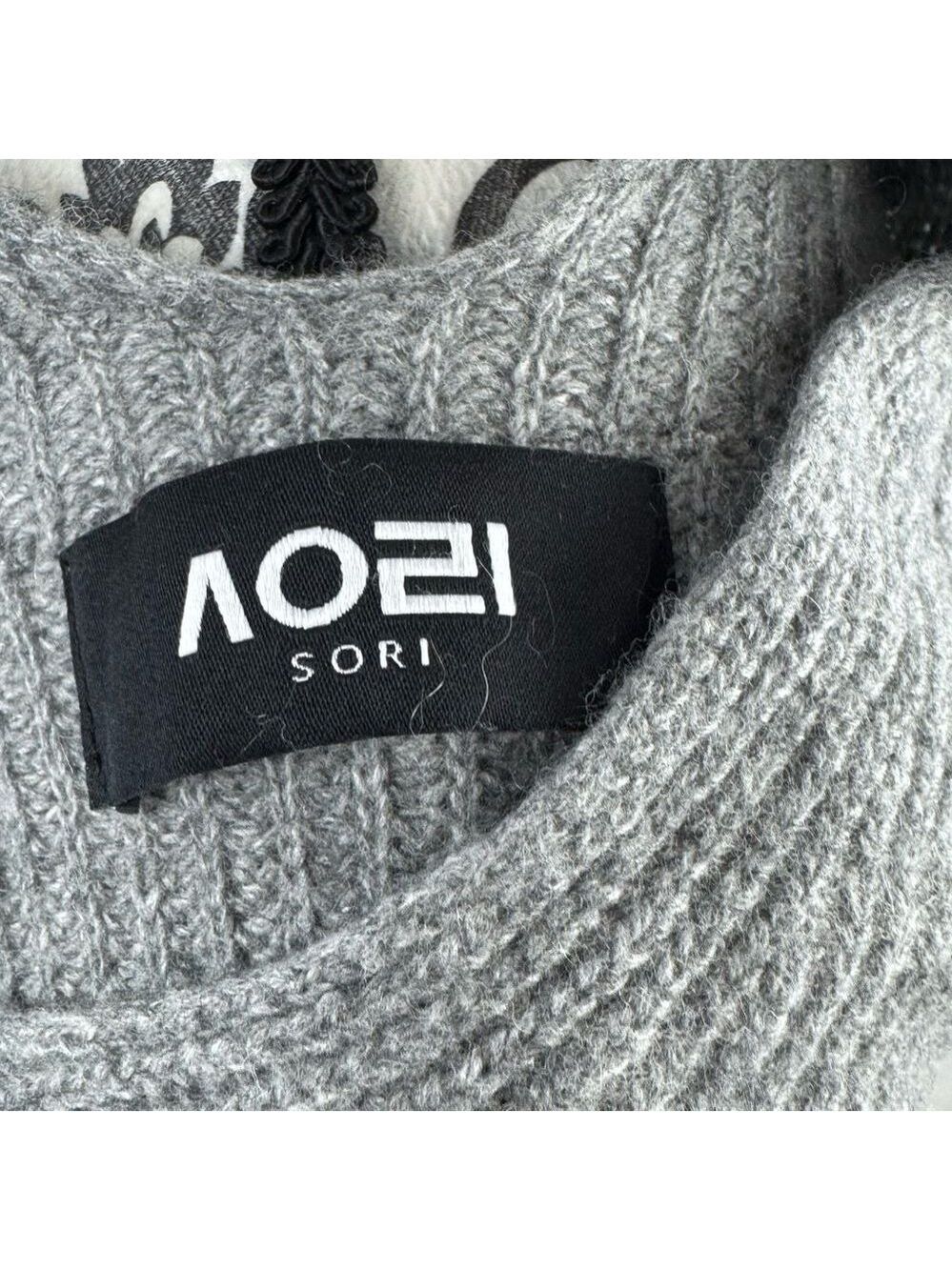 Sori V-Neck Wool Cashmere Blend Dolman Sweater - Picture 6 of 7